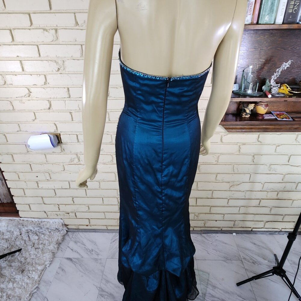 Xtreme Womens Formal Dress Strapless Mermaid Style Size 4 - Picture 5 of 8